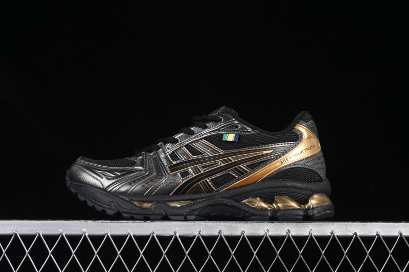 Adidas Running Shoes with Enhanced Cushioning and Breathable Mesh - 1203A860-001
