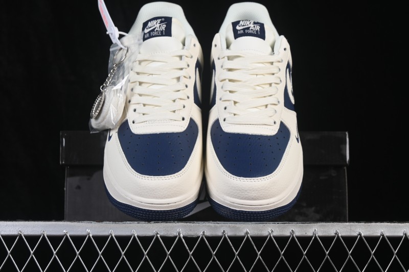 Nike Air Force 1 '07 Low Casual Sneakers with Color-Block Design - DN1688-817