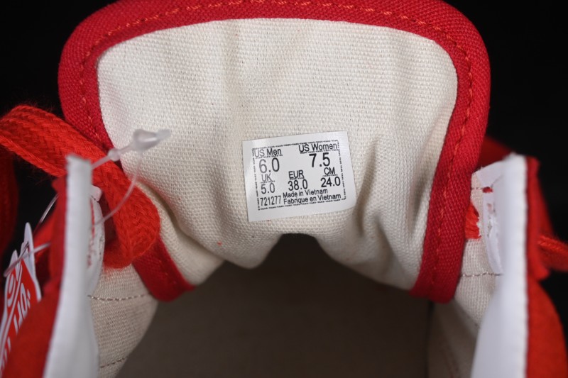 Vans Old Skool Frayed Low-Top Skateboarding Shoes - VN000D9VCJE