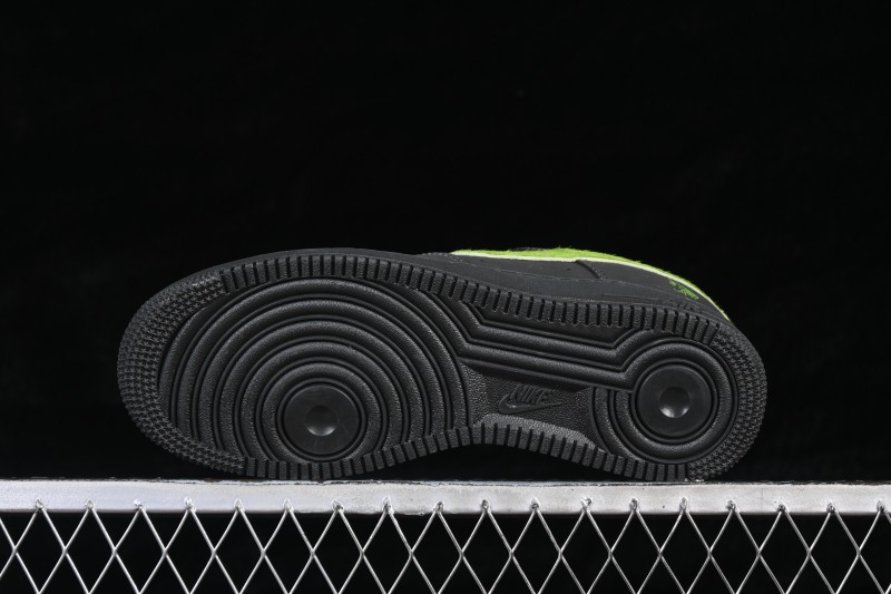 Nike Air Force 1 '07 Low Year of Horse Collaboration Basketball Shoes with Embossed Swoosh - XY9025-001