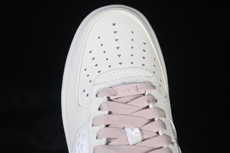 Nike Air Force 1 '07 Low Valentine's Day Limited Edition Casual Sneakers - IQ4937-161
