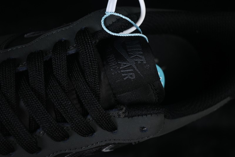 Nike Air Force 1 '07 Low Basketball Shoes with Classic Leather Design - IB6842-002