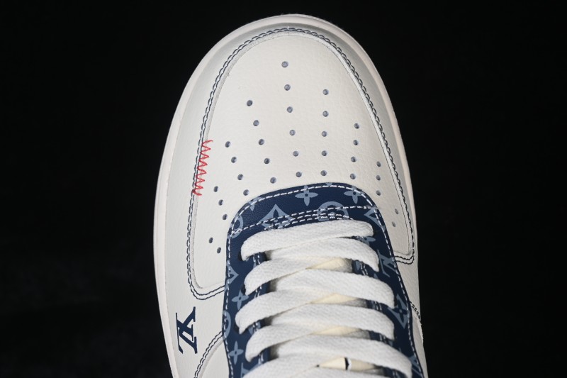 Nike Air Force 1 '07 Low Casual Sneakers in Off-White with Classic Design - LV2288-003