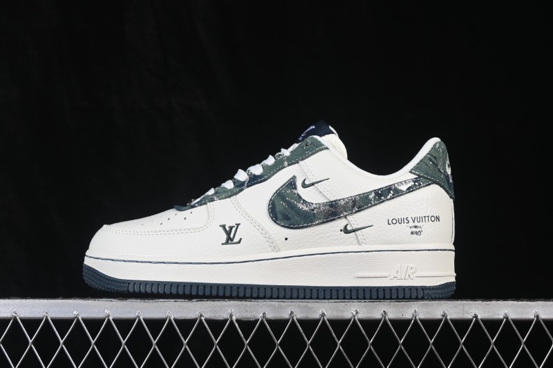 Nike Air Force 1 '07 Low Sneakers with Full-Length Air Cushion - XY9205-014