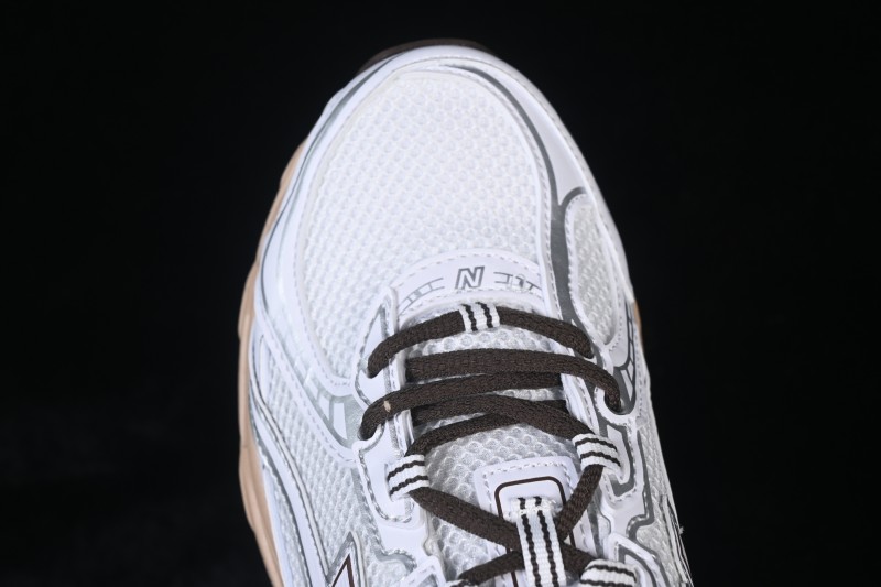 New Balance 740 Series Retro Dad Sneakers for Running and Casual Wear - U740IQ2