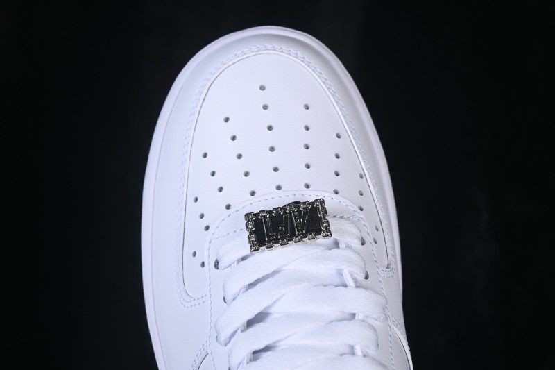Nike Air Force 1 '07 Low Retro Basketball Sneakers with Classic Leather Upper - HF2898-101