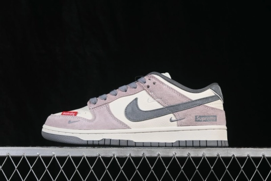 Nike SB Dunk Low Casual Skateboarding Shoes with Color Block Design - DN3168-017