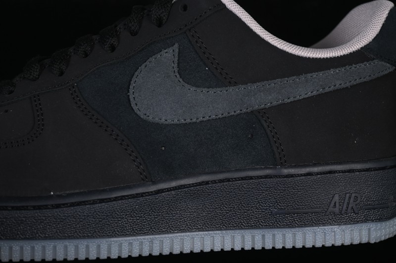 Nike Air Force 1 '07 Low Casual Sneakers with Matte All-Black Finish and Full-Length Air Cushion - IQ9791-001