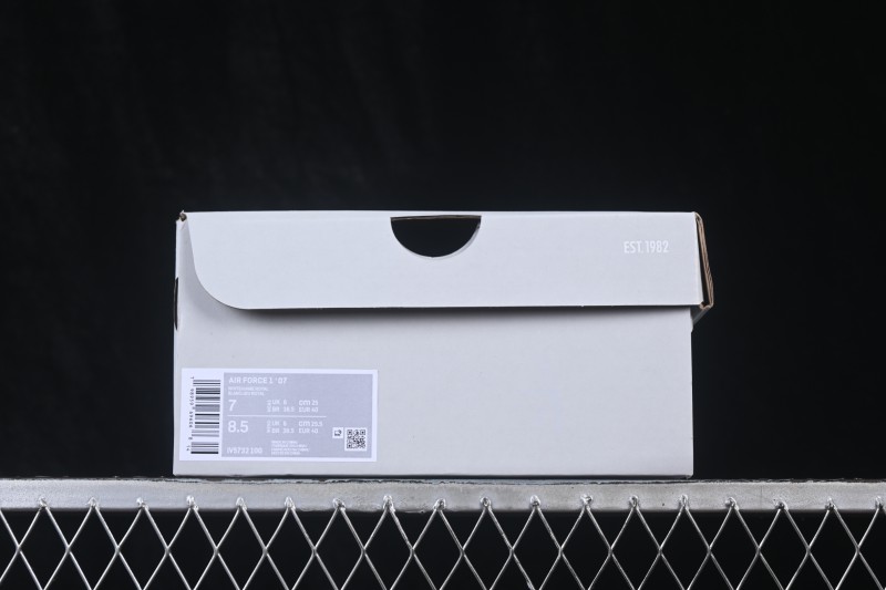 Nike Air Force 1 '07 Low Basketball Shoes with Full-Length Air Cushion - IV5732-100