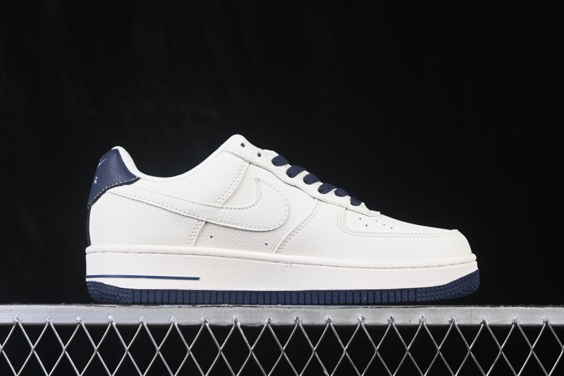 Nike Air Force 1 '07 Low Casual Skateboarding Shoes with Full-Length Air Cushion - HO7788-101