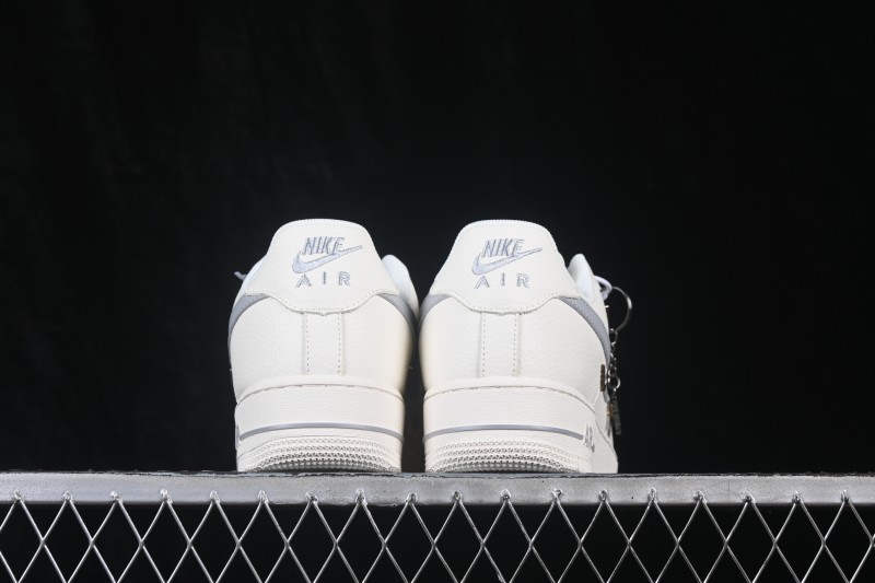 Nike Air Force 1 '07 Low Basketball Shoes with Full-Length Air Cushion - DN9688-128