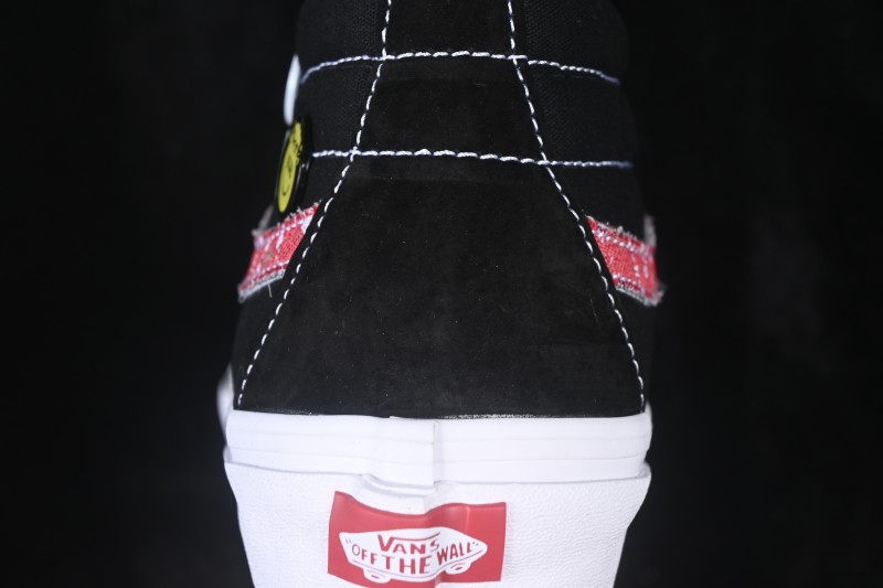 Vans Sk8-Mid Casual Skateboarding Shoes with Classic Design - VN000EGY619