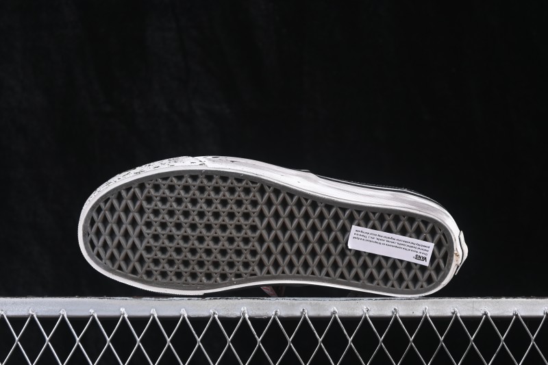 Vans Authentic 44 Premium Low-Top Skateboarding Shoes - VN000DB824O