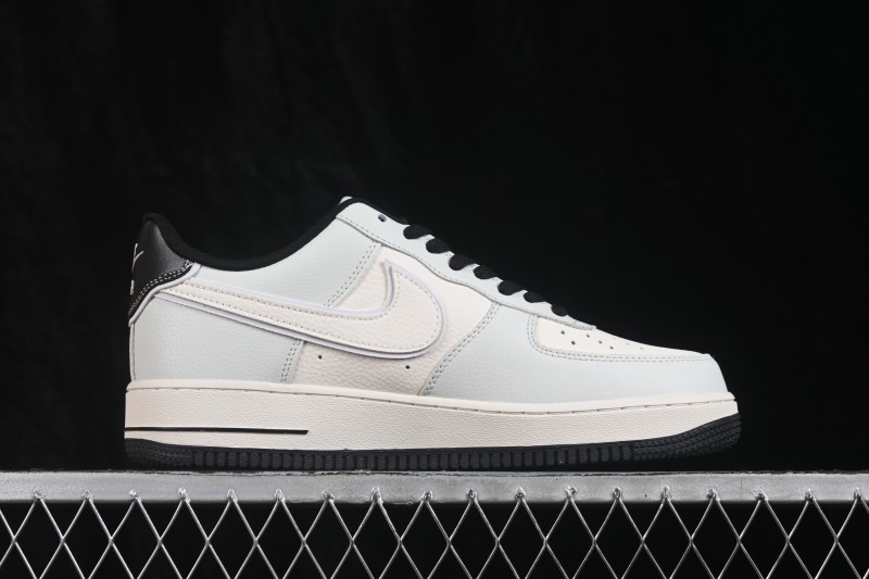 Nike Air Force 1 '07 Low Collaboration Skateboarding Shoes with Full-Length Air Cushion - GS2288-012