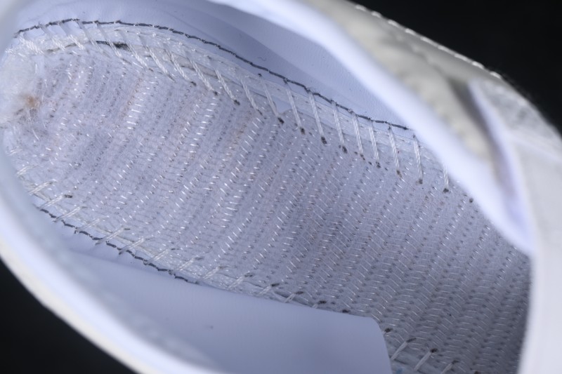 Adidas Originals x Notitle Tokyo W KI3032 Collaboration Slim Low-Top Lifestyle Sneakers - KI3032