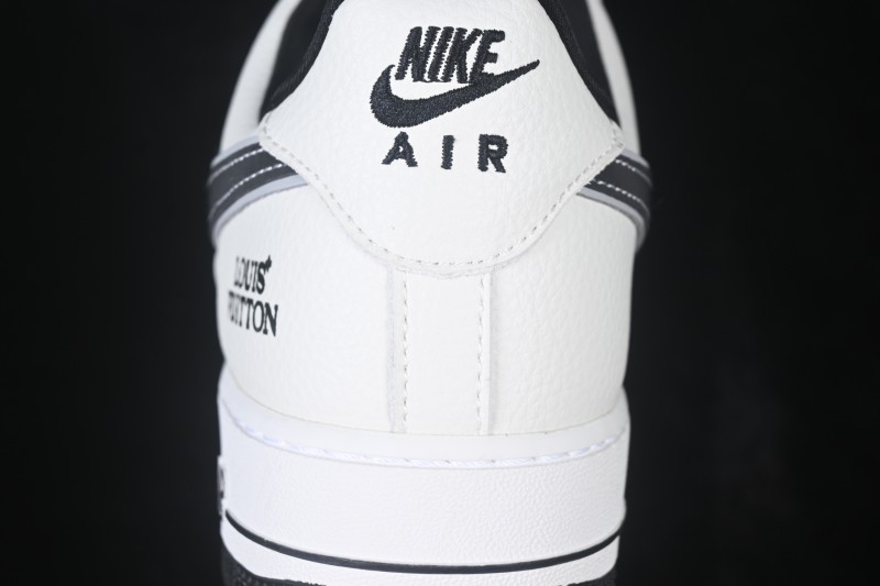 Nike Air Force 1 '07 Low Retro Casual Sneakers with Full-Length Air Cushion - WY0655-117