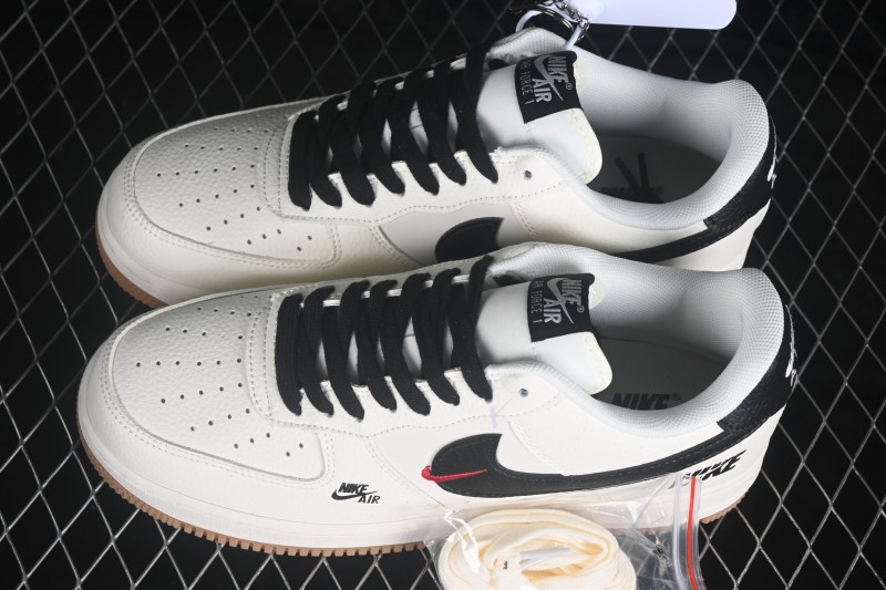 Nike Air Force 1 '07 Low Low-Top Casual Sneakers - DN9688-121
