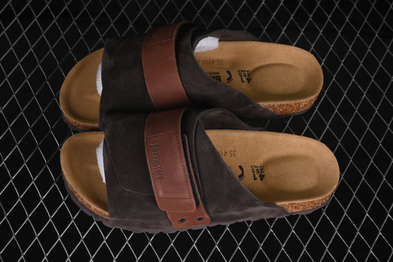 Birkenstock Suede Shearling-Lined Clog Mocha Brown - 1015572